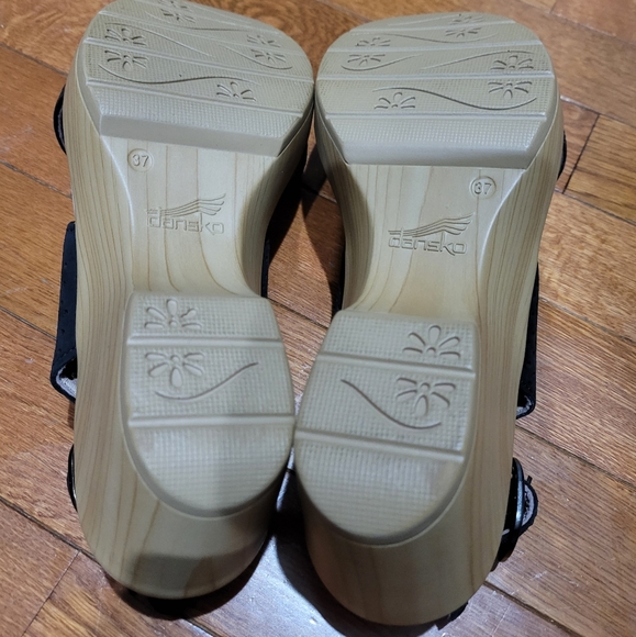 Dansko black leather wedge slingback sandals size  37  7 - Picture 7 of 8